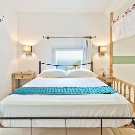 Mountain & Sea Villa Kyra Panagia Екстериор снимка