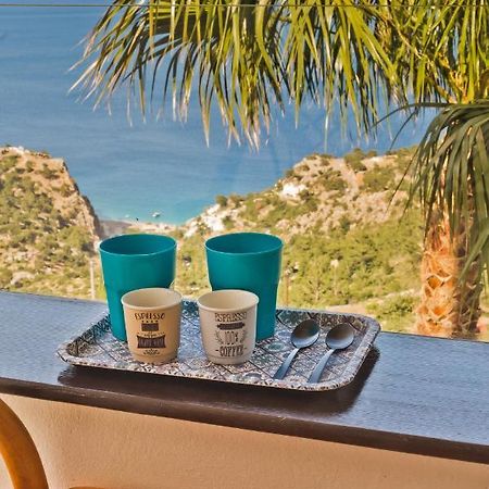 Mountain & Sea Villa Kyra Panagia Екстериор снимка