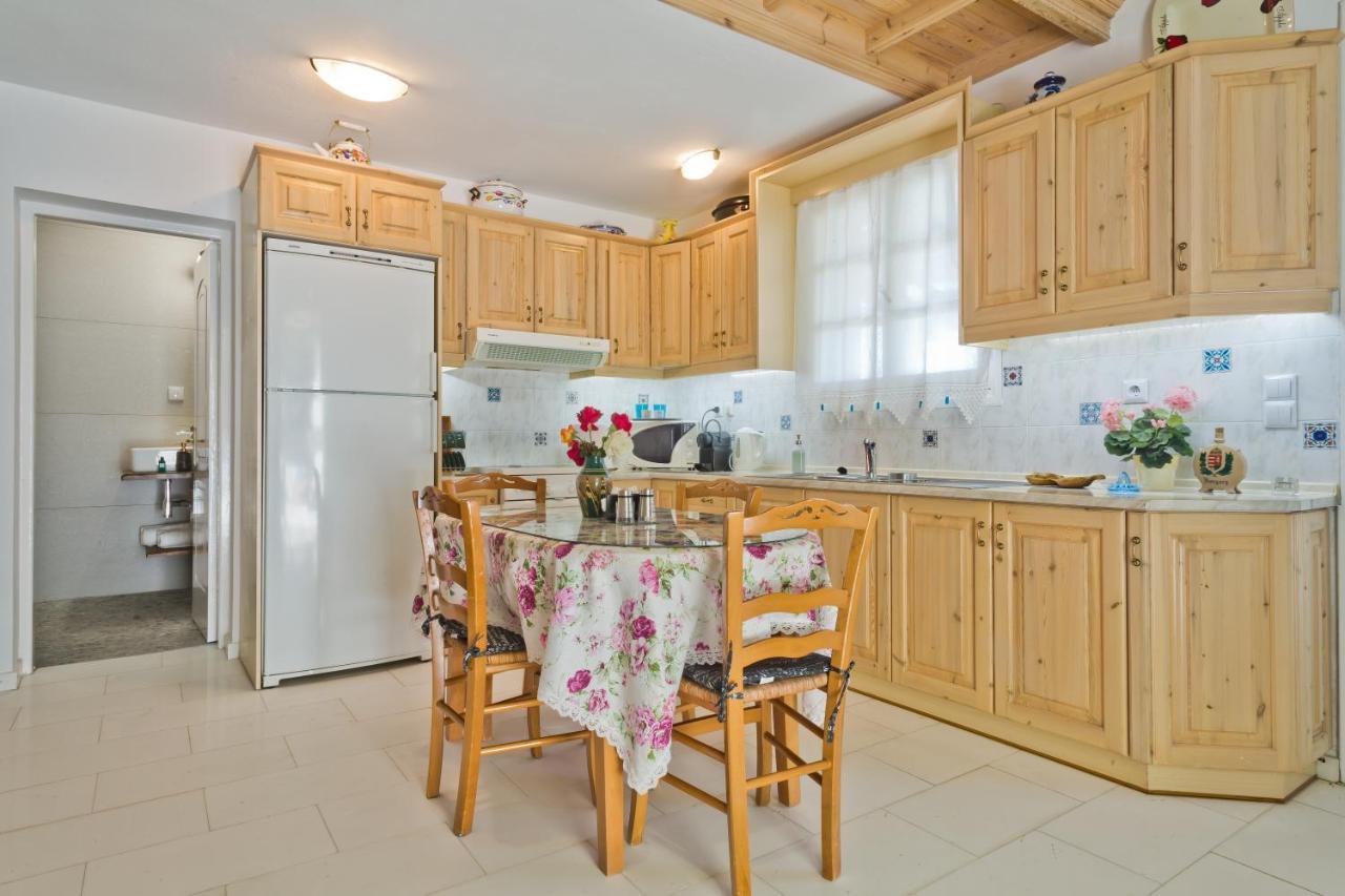 Mountain & Sea Villa Kyra Panagia Екстериор снимка
